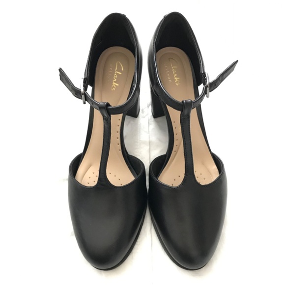 Clarks Freva85 T-Bar Black Pump Heels Leather Upper Size 6.5 Medium Width - Picture 7 of 16